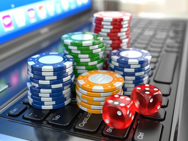 katak777 live-dealer blackjack table with HD studio broadcast during Liga 1 match window